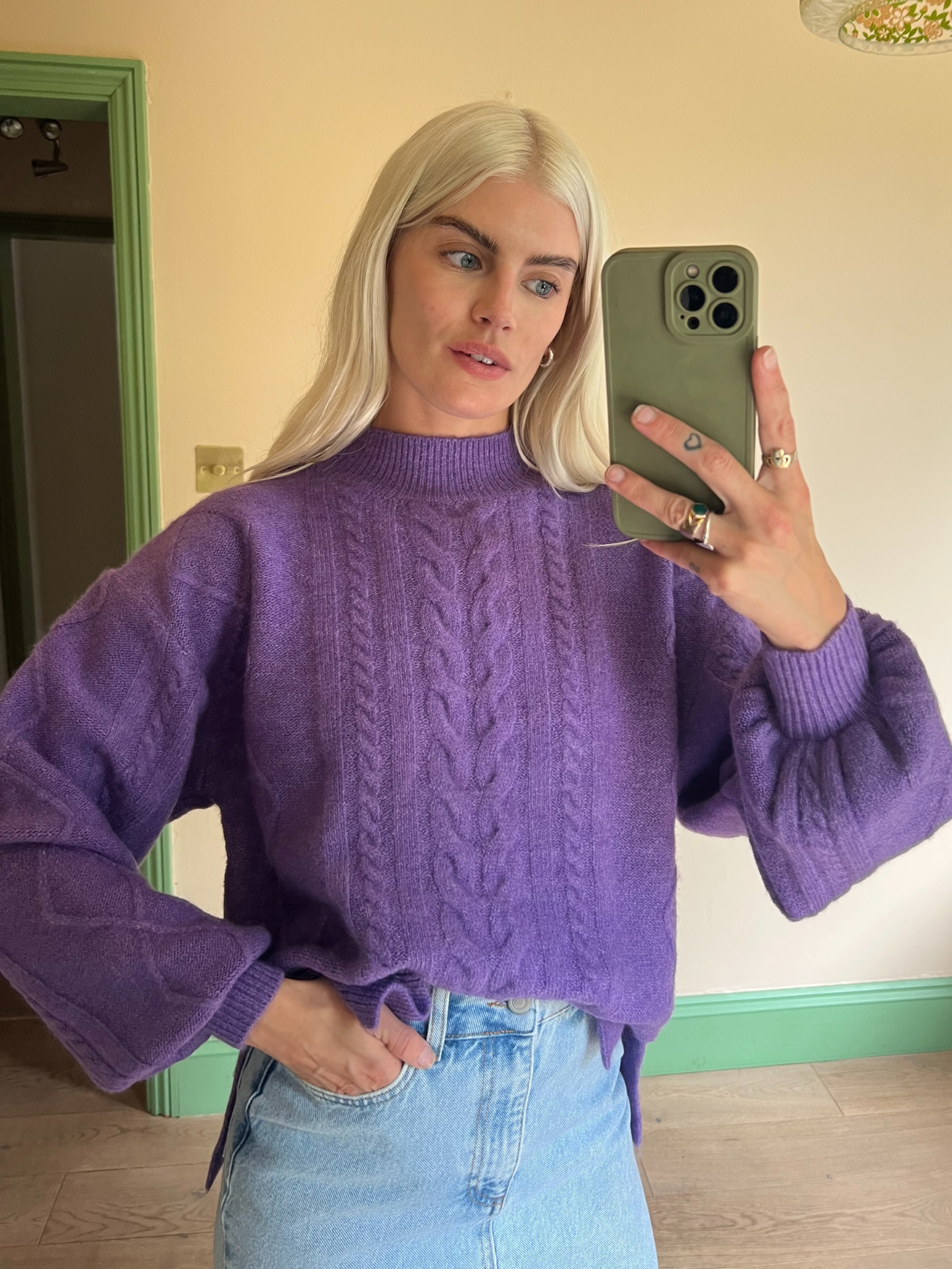 Light purple top knit sweater